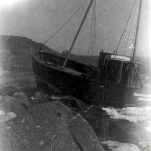 Fishing Vessel  stranded St Loy